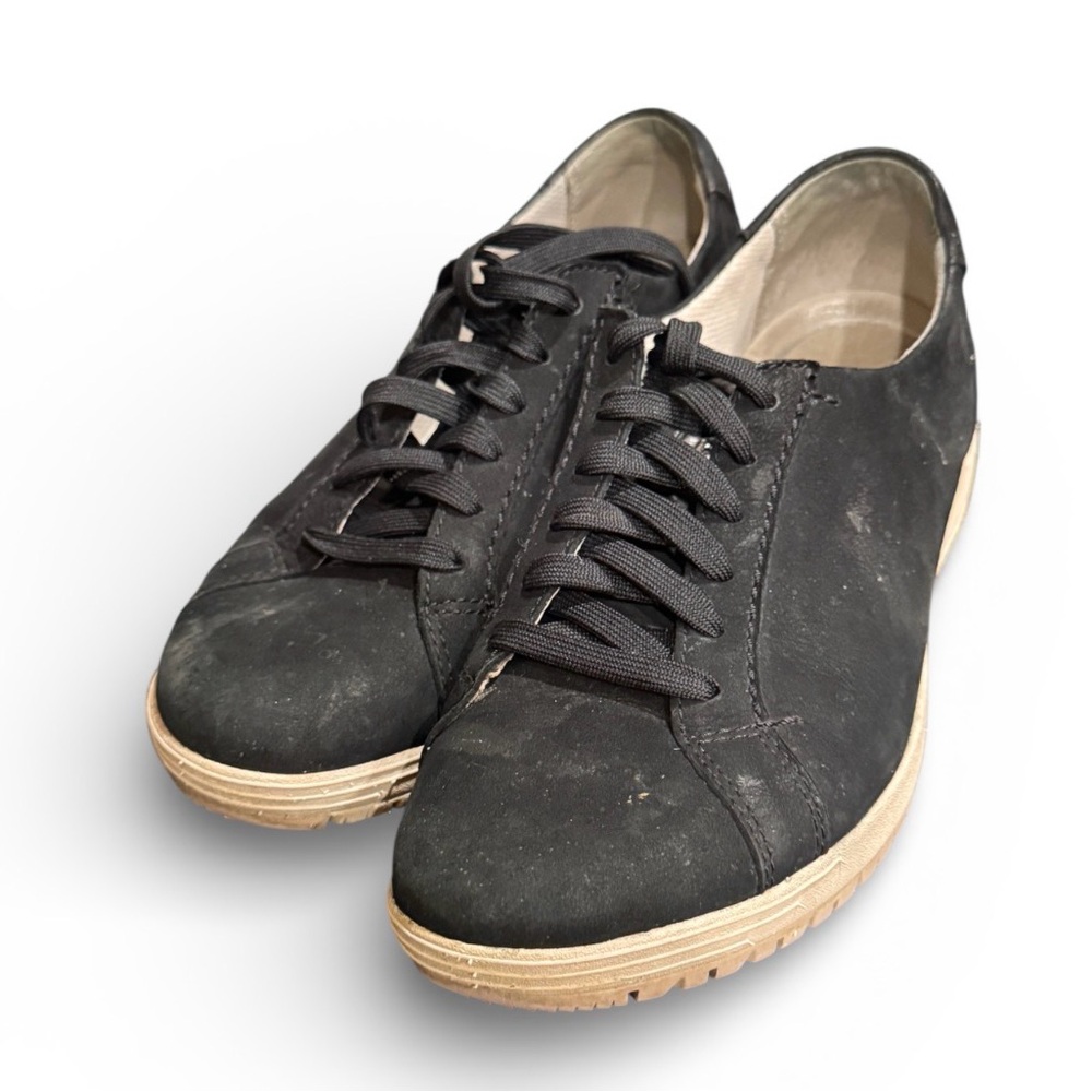 Dansko Black Leela suede lace up Sneakers 39